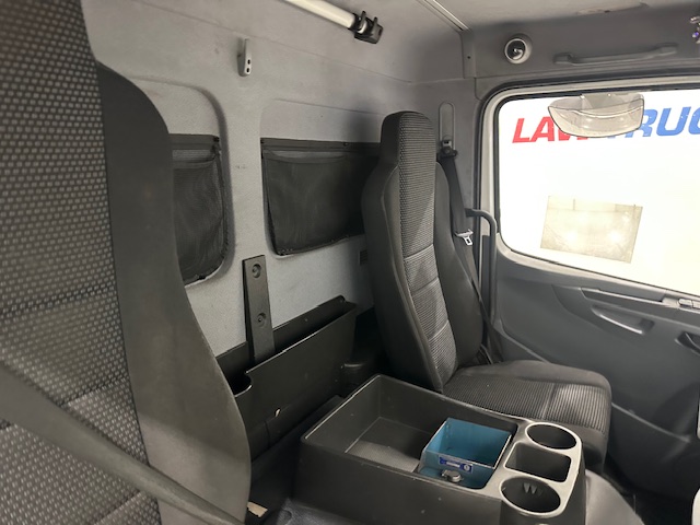 Mercedes Axor 1824 Day Cab Fridge Box