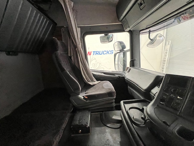 Scania R94 220 4×2 Sleeper Cab Box Van Manual