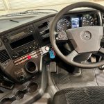 Mercedes Antos 1827 Day Cab Fridge Box - thumbnail