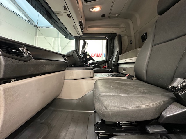 Scania G410 4×2 Sleeper Cab Tractor Unit