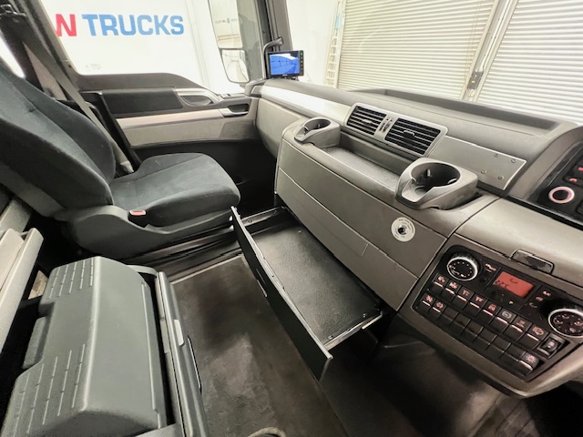 MAN TGX 26.440 6×2 Midlift Tractor Unit