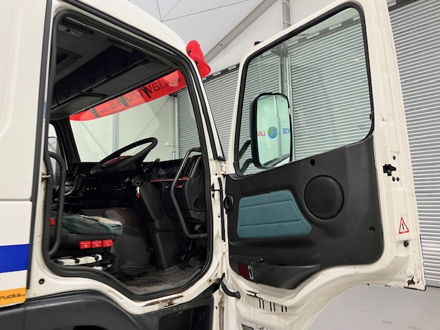Volvo FM12 420 6×2 Midlift Tractor Unit Manual