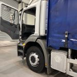 Mercedes 1824 4×2 Day Cab Curtainsider - thumbnail