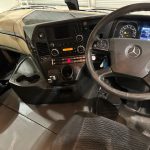 Mercedes Actros 2530 6×2 Sleeper Cab Curtainsider - thumbnail