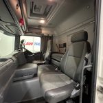 Scania G410 4×2 Sleeper Cab Tractor Unit - thumbnail