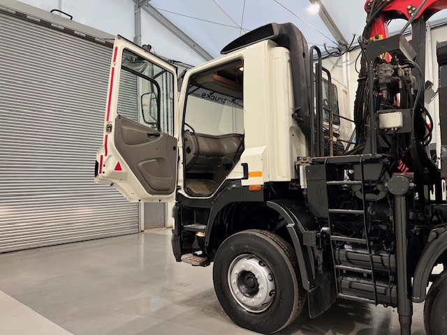 DAF CF85 410 8×4 Day Cab Steel Tipper Grab