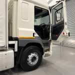 DAF CF 330 6×2 10 Tyre Sleeper Cab Curtainsider - thumbnail