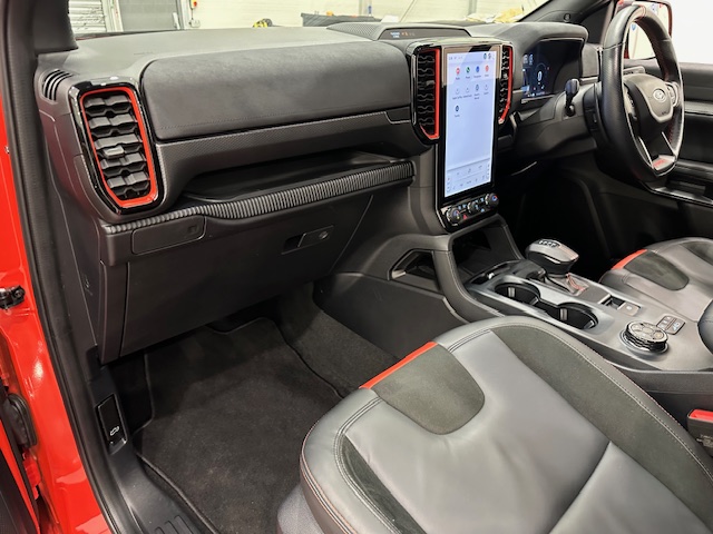 Ford Ranger Raptor 2.0 Auto 4×4 Pick Up