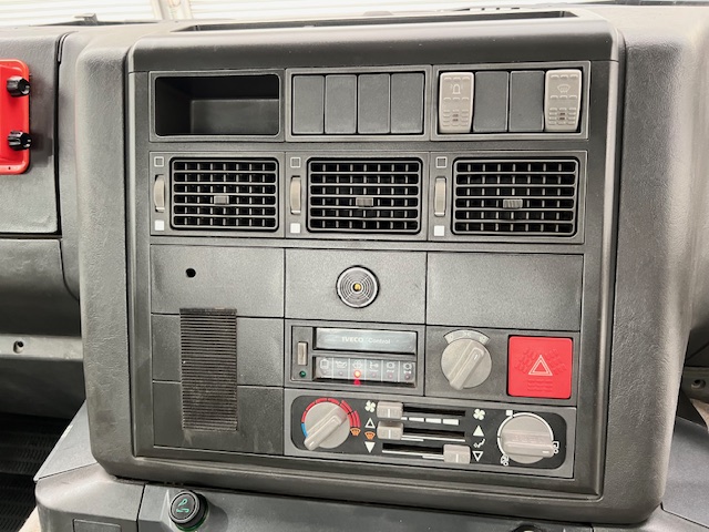 Seddon Atkinson Strato 385 6×4 Double Drive Flatbed