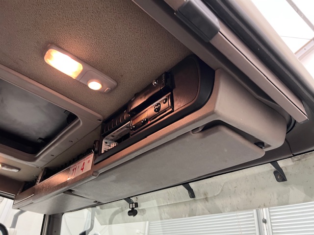 DAF CF85 360 8×4 Sleeper Cab Tipper Manual