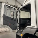 Mercedes 1824 4×2 Day Cab Curtainsider - thumbnail