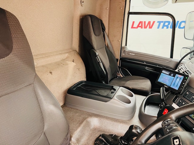 DAF CF 290 6×2 Rear Steer Fridge Box