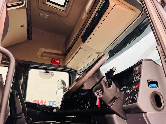 Scania R450 6×2 Midlift Topline Tractor Unit