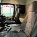 Mercedes Actros 1824 4×2 Sleeper Cab Box Van - thumbnail