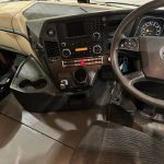 Mercedes Actros 2530 6×2 Sleeper Cab Curtainsider - thumbnail