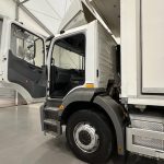 Mercedes Axor 1824 Day Cab Fridge Box - thumbnail