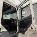 DAF CF 330 6×2 10 Tyre Sleeper Cab Curtainsider - thumbnail