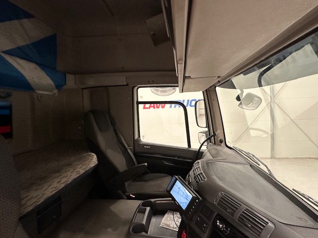 DAF CF 460 6×2 Midlift Tractor Unit