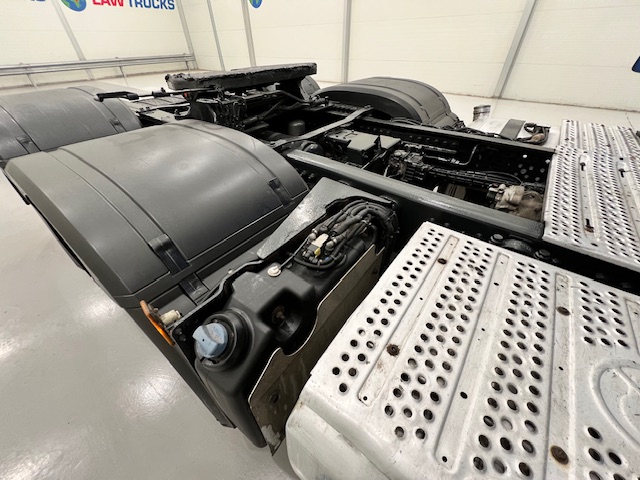 Mercedes Actros 2545 6×2 Midlift Tractor Unit