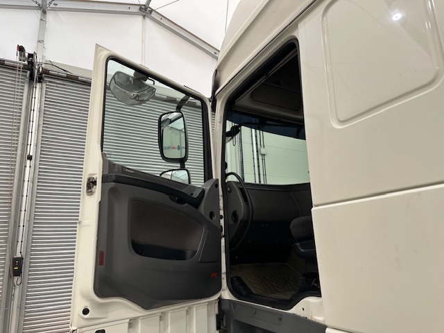 DAF XF 510 6×2 Midlift Tractor Unit