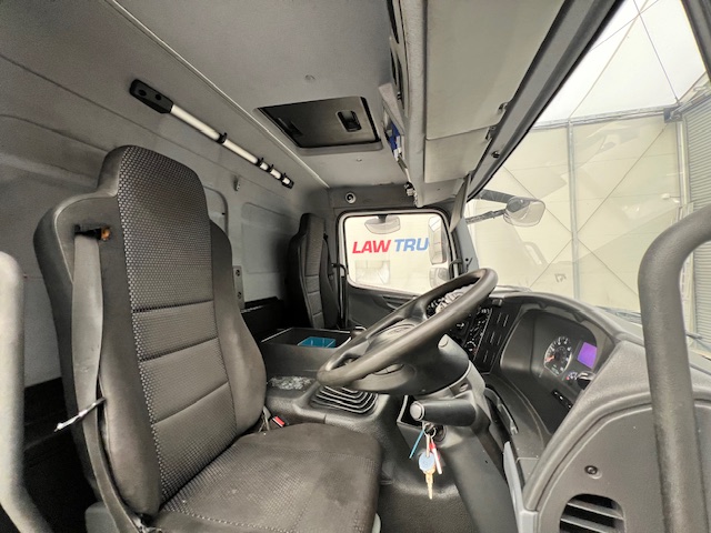 Mercedes Axor 1824 Day Cab Box Van
