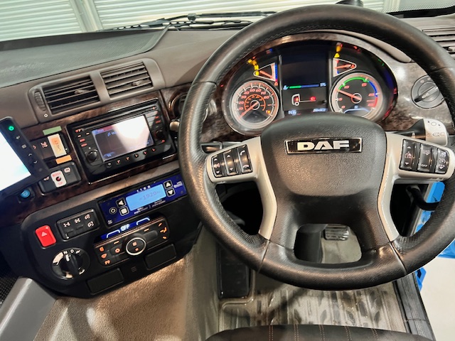 DAF CF 450 Sleeper Cab Tipper