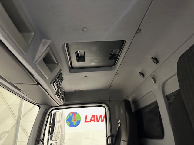 Mercedes Atego 1524 Day Cab  Box Van