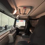 MAN TGM 18.250 4×2 Sleeper Cab Curtainsider - thumbnail