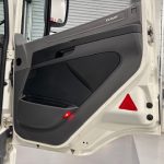 DAF CF 330 6×2 10 Tyre Sleeper Cab Curtainsider - thumbnail