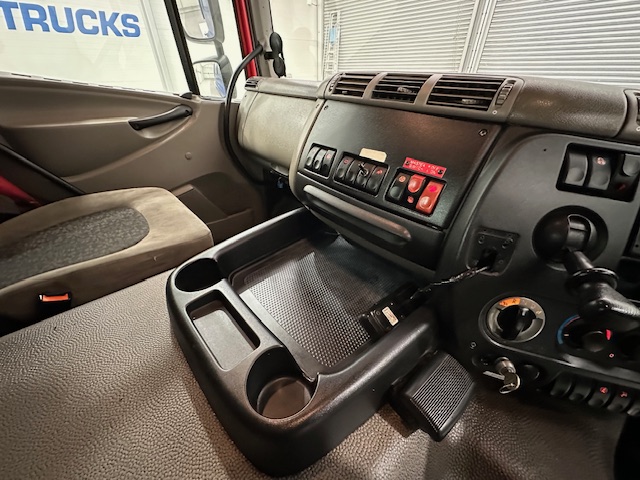 DAF CF85 410 6×2 Midlift Tractor Unit