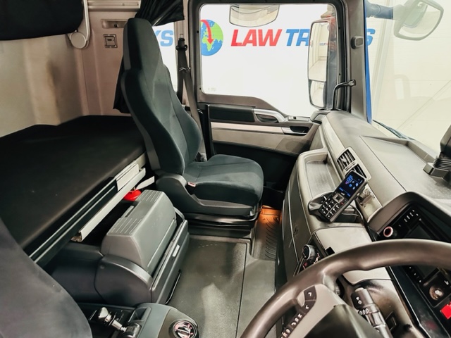 MAN TGX 26.480 6×2 Tractor Unit
