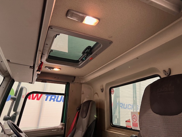 DAF CF75 310 6×2 Day Cab Dropside Crane
