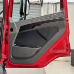 DAF CF 290 6×2 Rear Lift Sleeper Cab Curtainsider - thumbnail