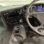 Scania P280 6×2 Rear Lift Day Cab Fridge Box - thumbnail
