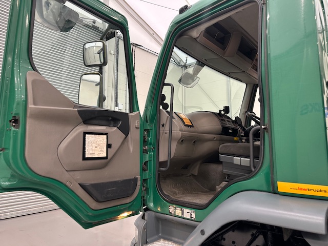 DAF LF55 220 Day Cab Dropside Crane