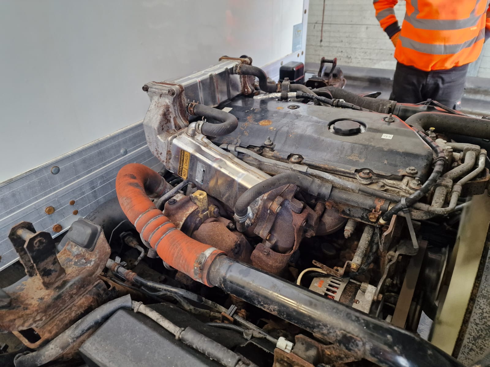 Isuzu N75.190 Day Cab Box Van