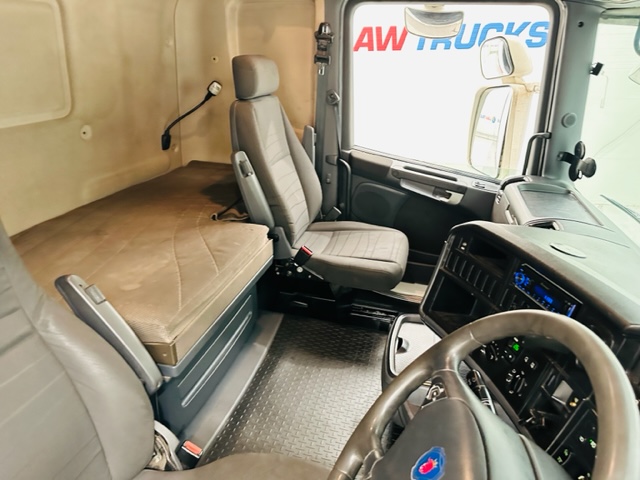 Scania R420 6×2 Midlift Topline Tractor Unit