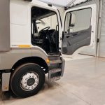 Mercedes Axor 1824 Sleeper Cab Flatbed - thumbnail