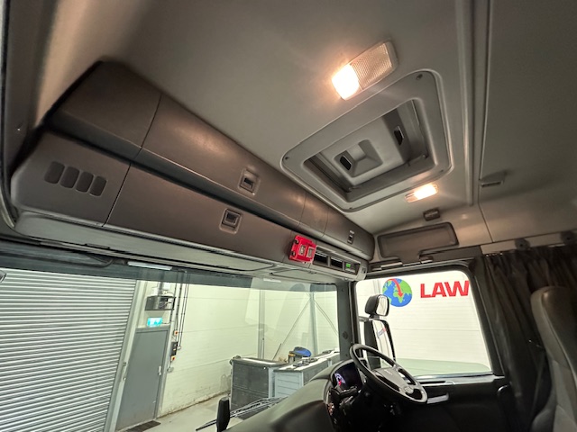 Scania G410 4×2 Sleeper Cab Tractor Unit