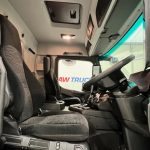 Mercedes Actros 1824 Day Cab Curtainsider - thumbnail