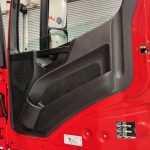 Mercedes Actros 2533 6×2 Sleeper Cab Curtainsider - thumbnail
