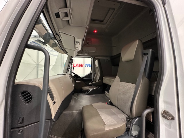 Renault Premium 460 6×2 Midlift Tractor Unit