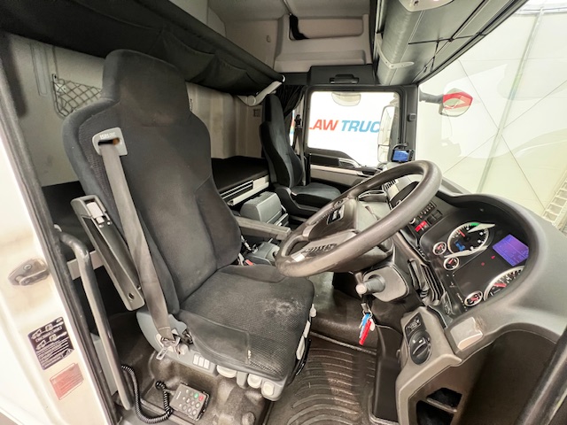 MAN TGX 26.440 6×2 Midlift Tractor Unit