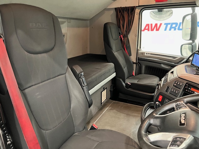 DAF XF 480 6×2 Midlift Tractor Unit