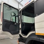 Scania P250 4×2 Sleeper Cab Curtainsider - thumbnail