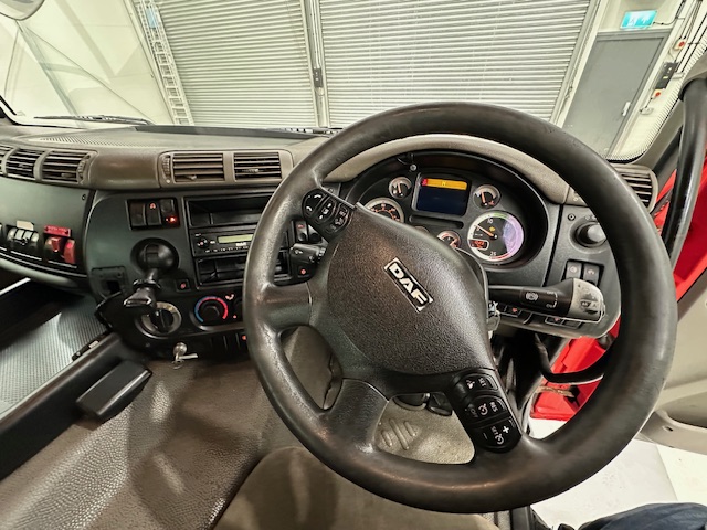 DAF CF85 410 6×2 Midlift Tractor Unit