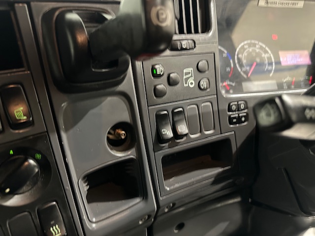 Scania R420 8×4 Highline Vacuum Tanker