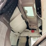 Iveco Stralis 450 4×2 Tractor Unit - thumbnail