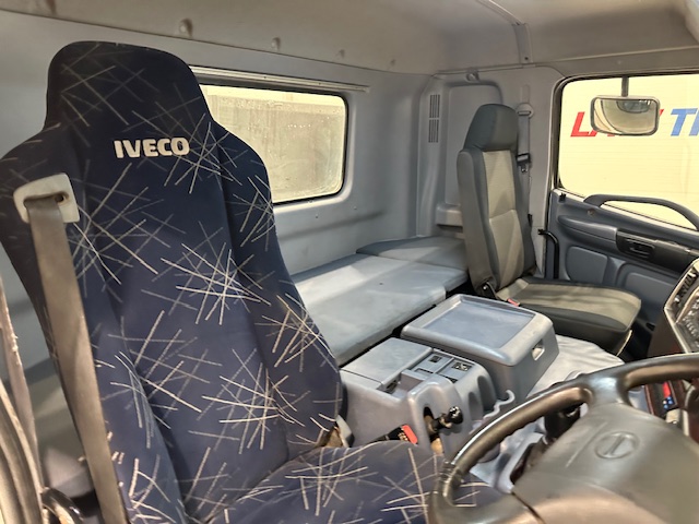 Hino 3241 700 8×4 Sleeper Cab Steel Tipper