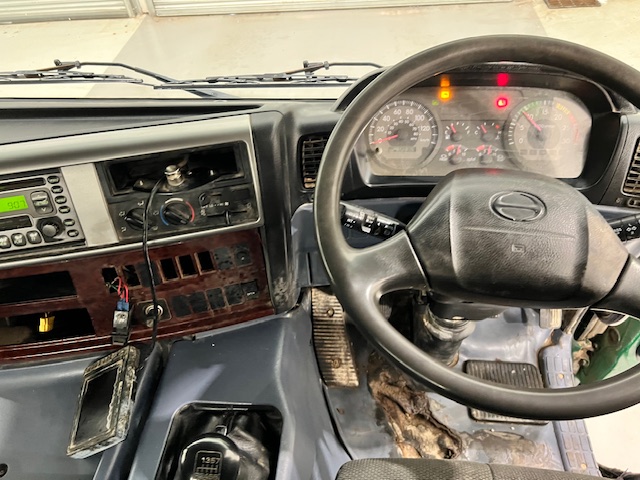 Hino 3241 700 8×4 Sleeper Cab Steel Tipper